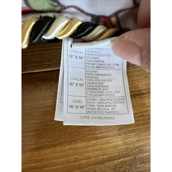 Vintage Disney Mickey Mouse Pillow 16” By 16” (laying Flat) - Picture 8 of 11